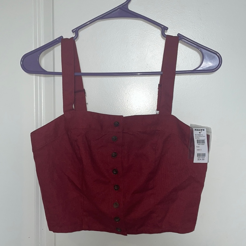Tillys crop top